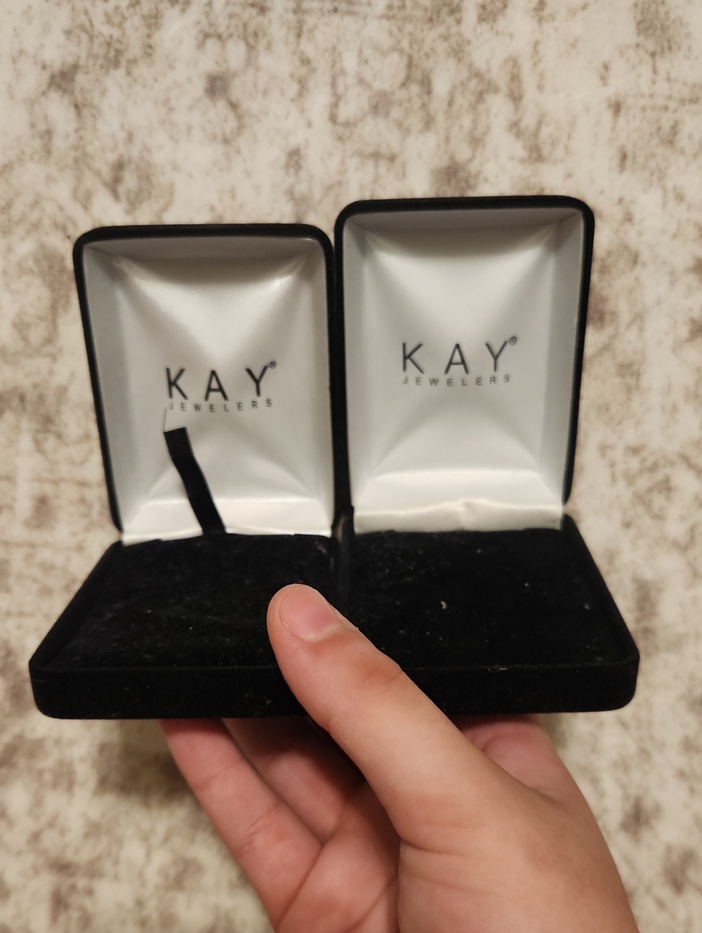 Kay Jewelers Black and White Velvet Ring Box Pair